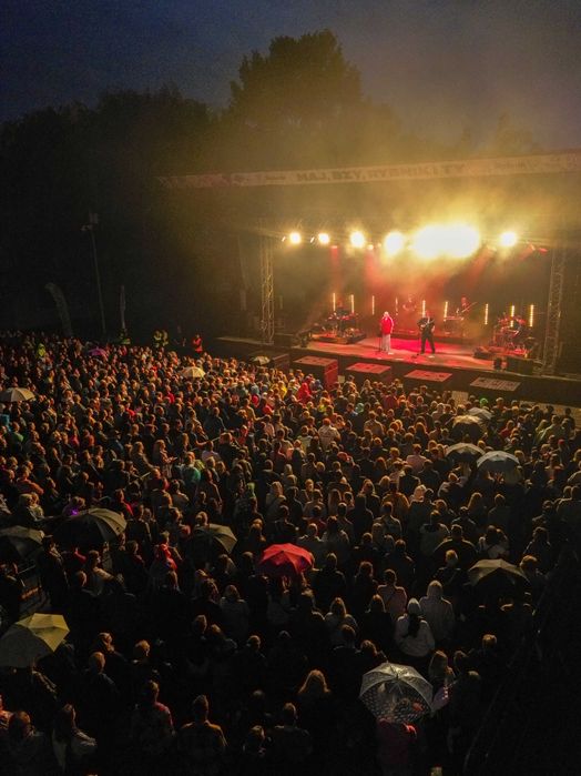 Fotograf/Kamerzysta - studniówki, śluby, chrzciny, imprezy rodzinne 18