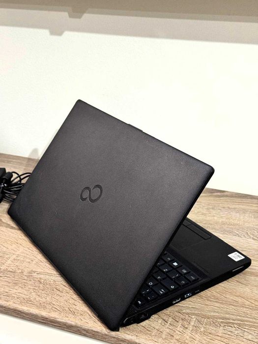 Biznesowy laptop Fujitsu Lifebook i5 SSD - NÓWKA !