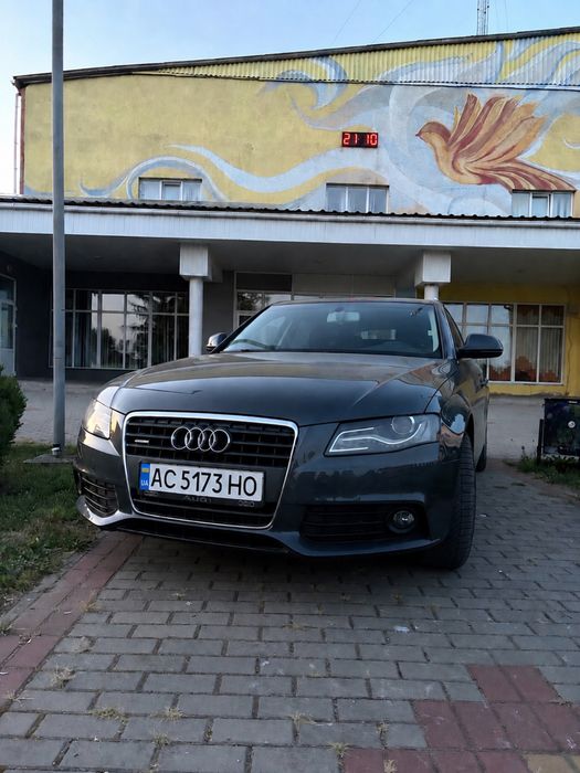 Продаж audi a4 b8