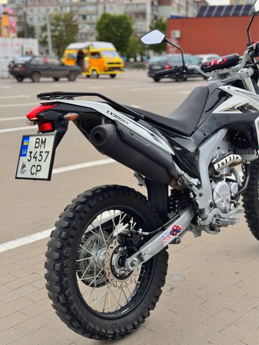 Продам мотоцикл LONCIN LX300 gy