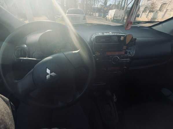 Продаю мітсцбіші міраж