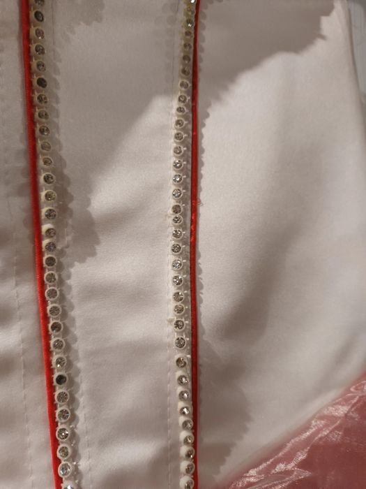 Платье  на выпускной.