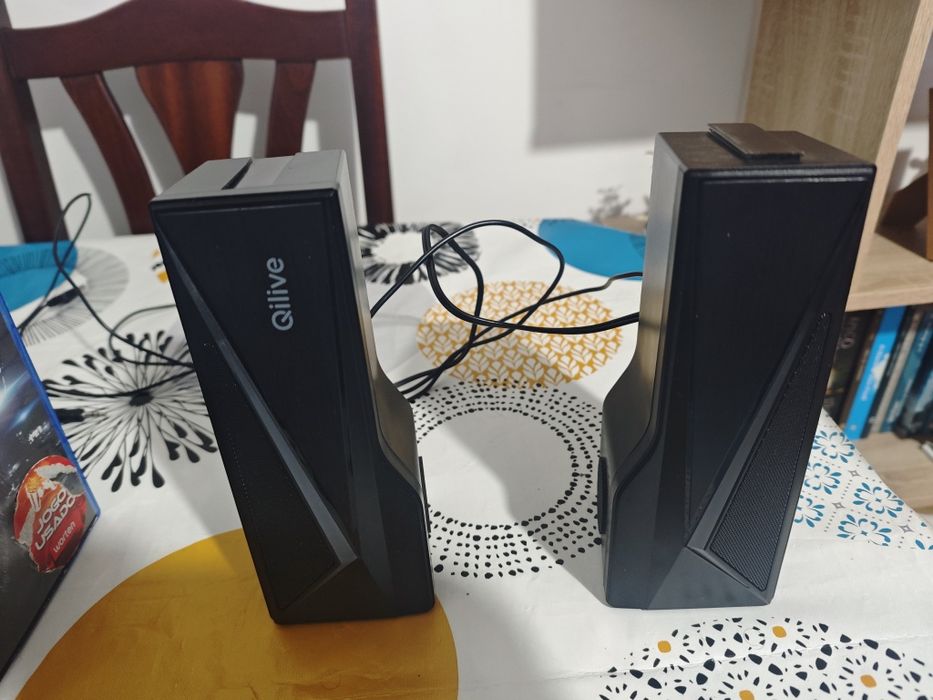 Pack PS4 mais 5 jogos, comando e sound bar