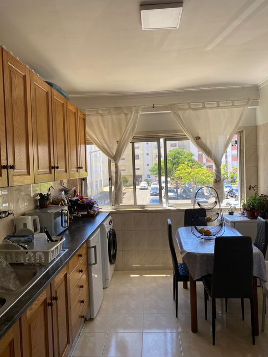 Quarto para arrendamento Carregado