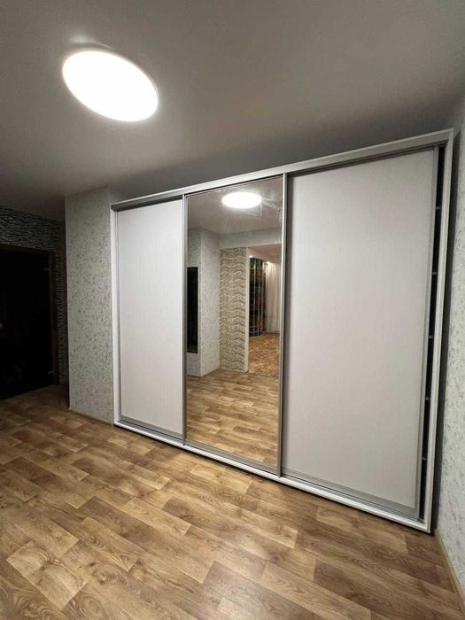 Продаж 2-кімнатної квартири, пр. Яворницького, єВідновлення AK