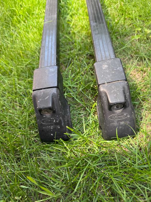 Поперечина для багажнику на рейлінги Ford