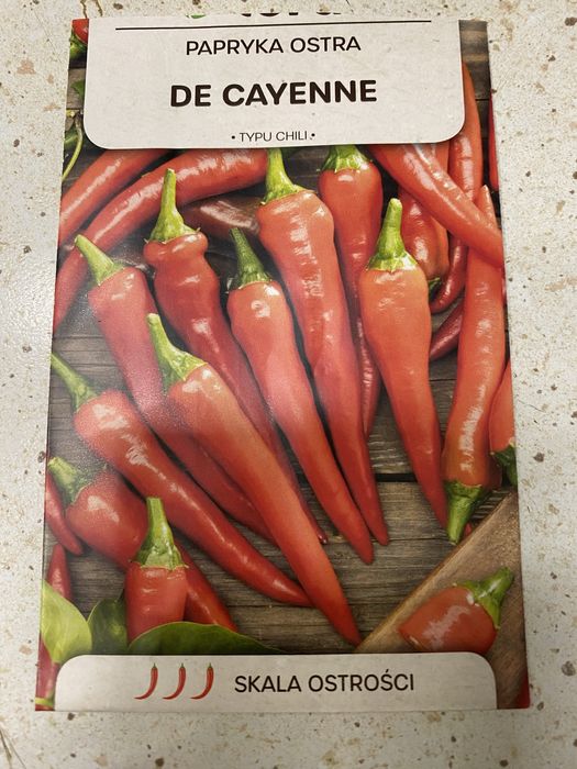Papryka ostra sadzonka DE CAYENNE