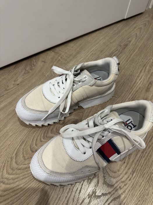 Buty sportowe Tommy Jeans 38
