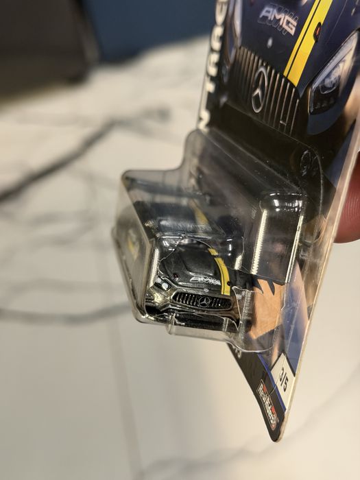 Hot Wheels Premium ’16 Mercedes AMG GT3 Open Track mega model z 2019