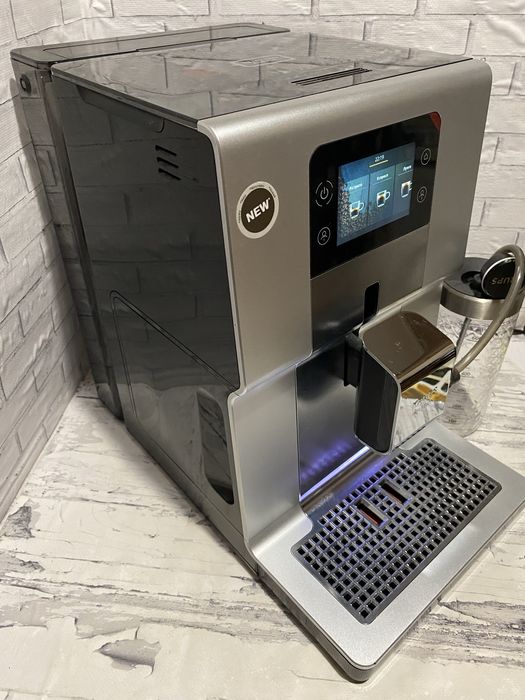 Кавомашина Krups Intuition (900 порцій) з Німеччини