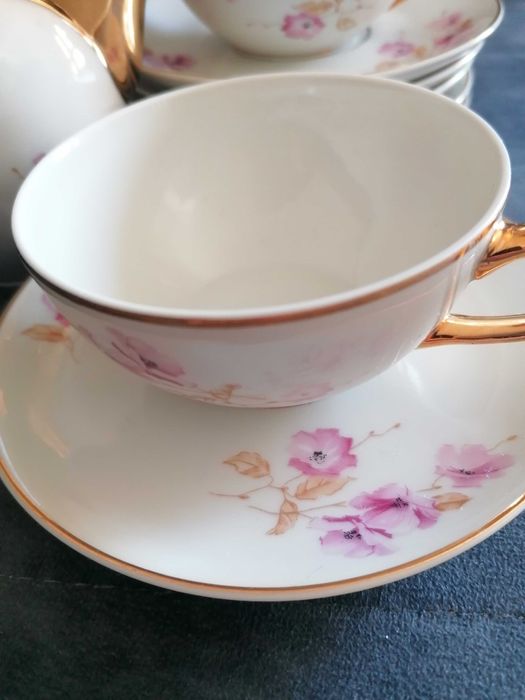 Teacups, vintage, with milk jug, from Candal64552902912002122