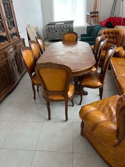 Mobiliário de Sala e sofás