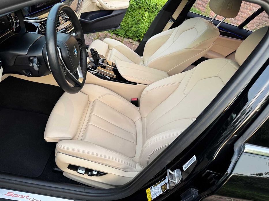 BMW 5 Series 2019 VIN WBAJA5C54KWW29974 фото оголошення 12 з 24