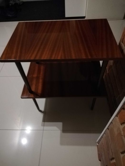 stolik patyczak pomocnik konsola gazetnik PRL vintage politurowany