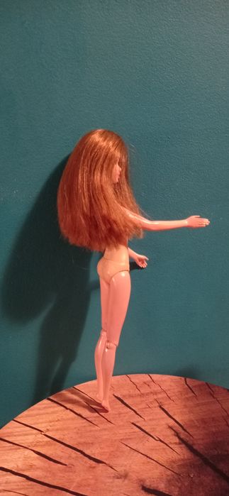 Giochi Preziosi Me contro te MEC01 włoska lalka o brązowych włosach