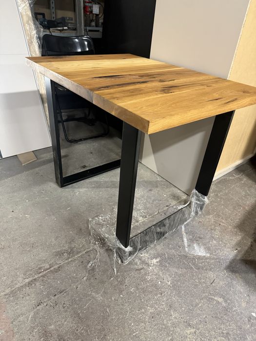 Maly stol / biurko drewni loft ciezkimi nogami