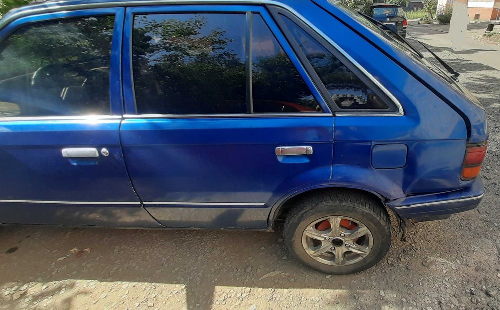 MAZDA 323 1987 VIN JMZBF144200301409 фото оголошення 4 з 24