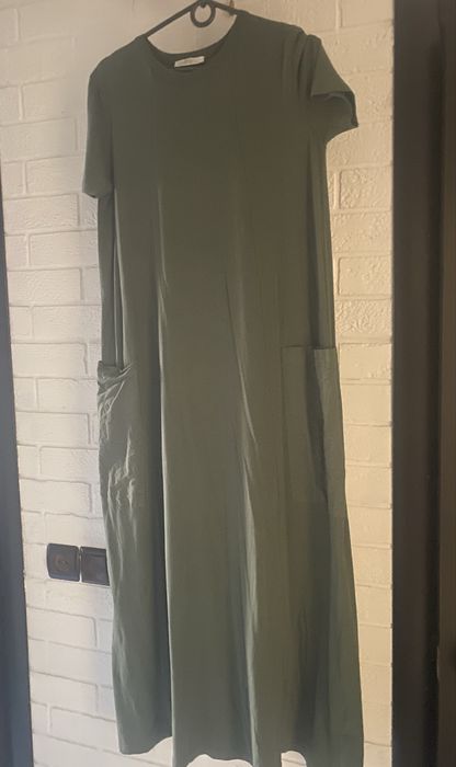 Стильна, довга сукня, плаття-футболка Zara.