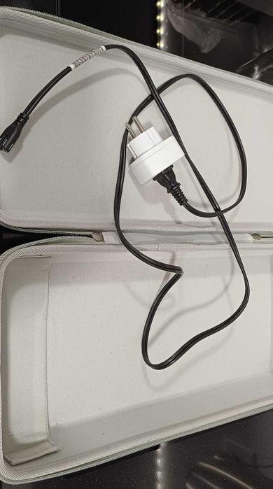 Impressora HP OfficeJet 200 Mobile (Multifunções) + Mala de transporte