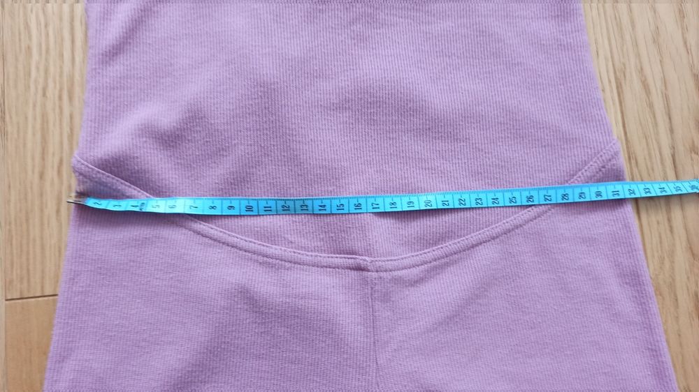 Krótkie legginsy ciążowe różowe bawełniane S/36