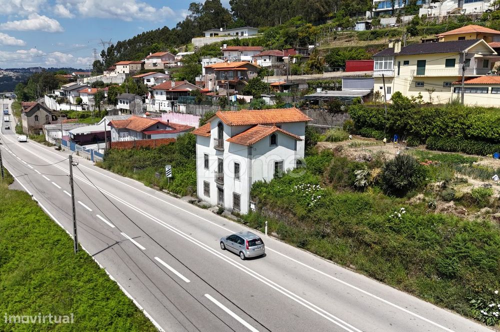 Moradia | Oliveira de Azeméis | Terreno 1915m2