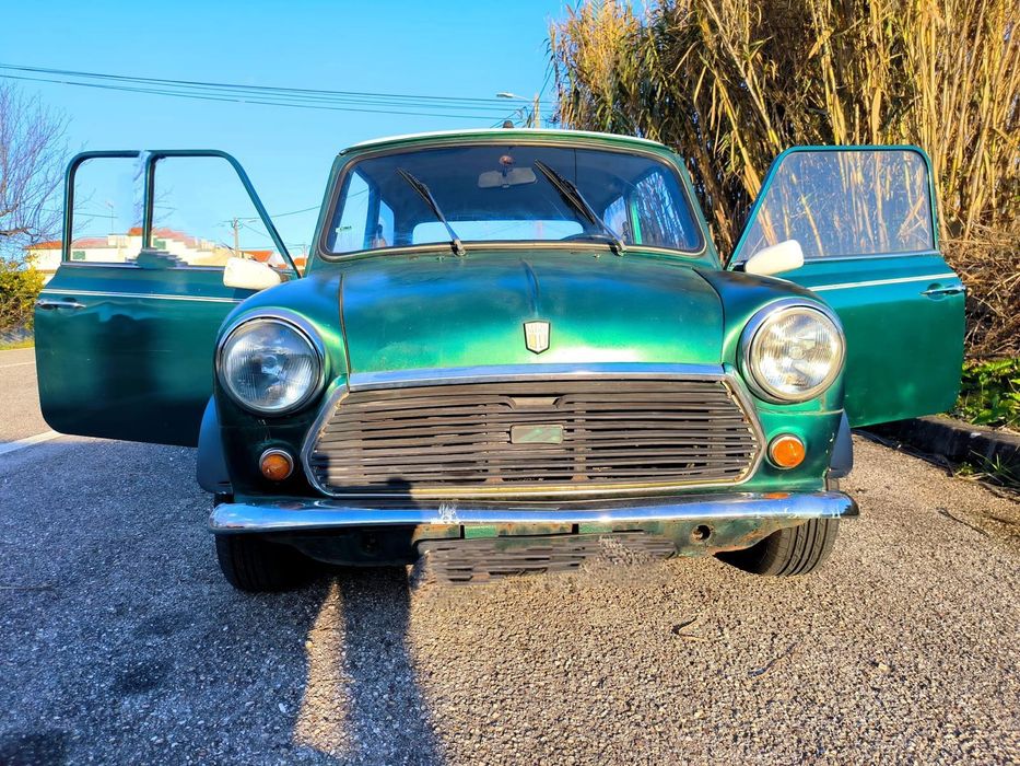 Mini - Carro de Coleção