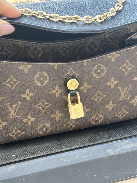 Mala nova LV  com alca de mão e de ombro