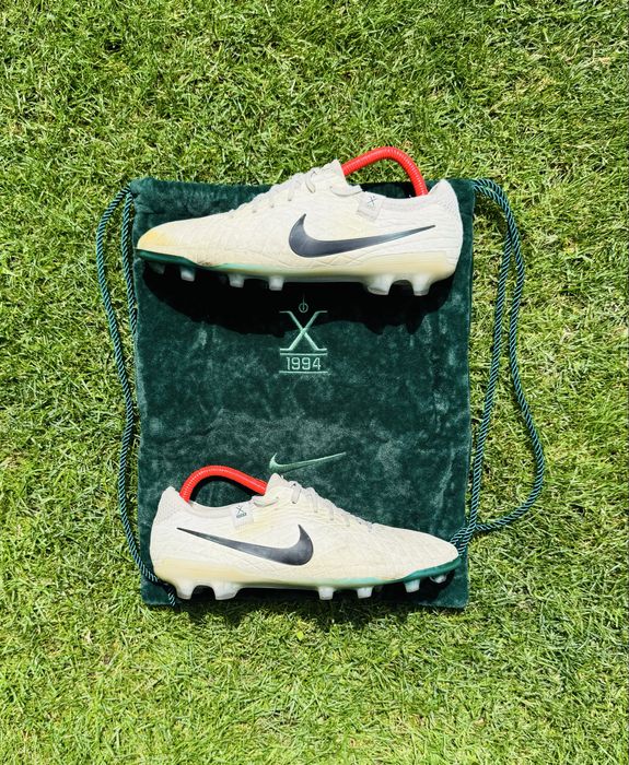Korki Nike Tiempo Pearl Legend 10 Elite FG - 42,5