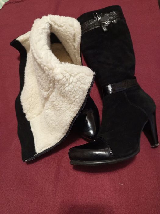 Сапожки  замшеві