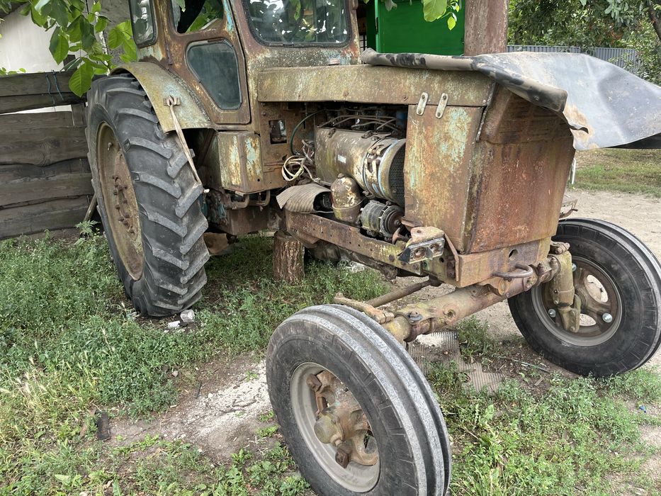Продам трактор Т-40