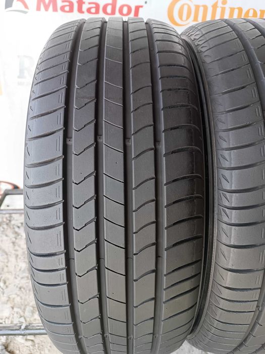 Літні шини 215/55 R18 Kumho ecsta hs51 2021 рік 7,4мм