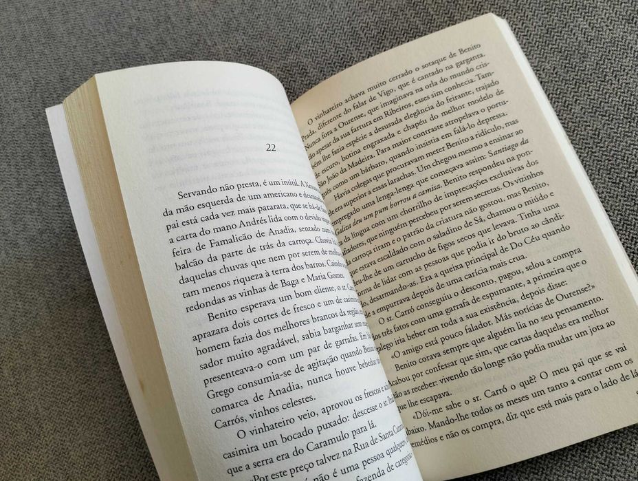 Livro "Trabalhos e paixões de Benito Prada" de Fernando Assis Pacheco