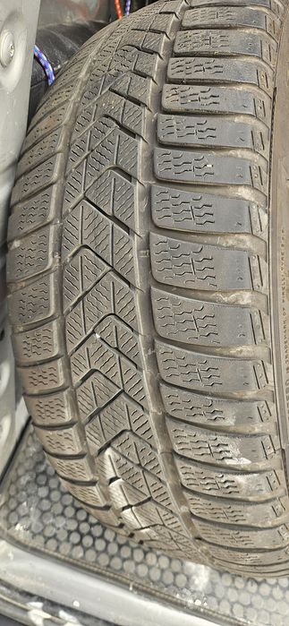 Pneus usados 245 45 R18  275 40 R18