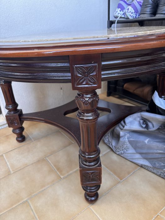 Mesa  de centro de madeira