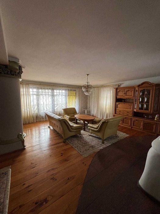 Dom z ogrodem i garażem na 3 auta 100m2