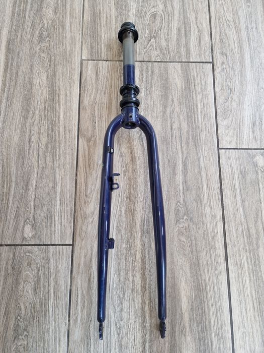 Widelec rowerowy przedni sztywny 28 cali