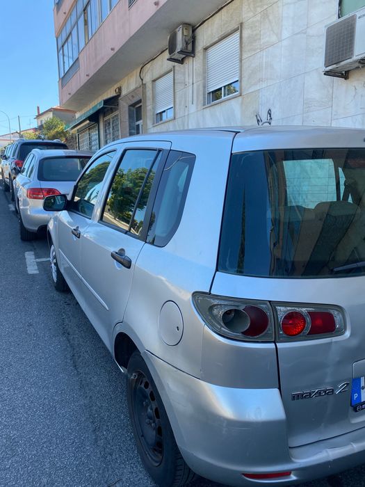 Mazda 2 1.4 Diesel – Novembro de 2006