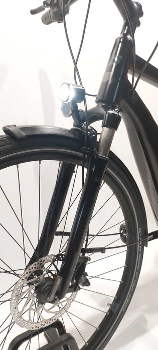 Rower elektryczny CUBE TOURING centralny BOSCH 500Wh 36V [P91]