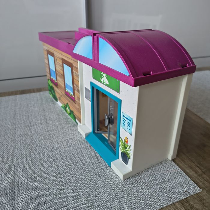 Domek playmobil .
