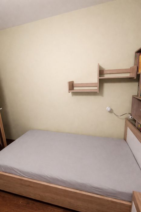 Meble pokojowe / młodzieżowe