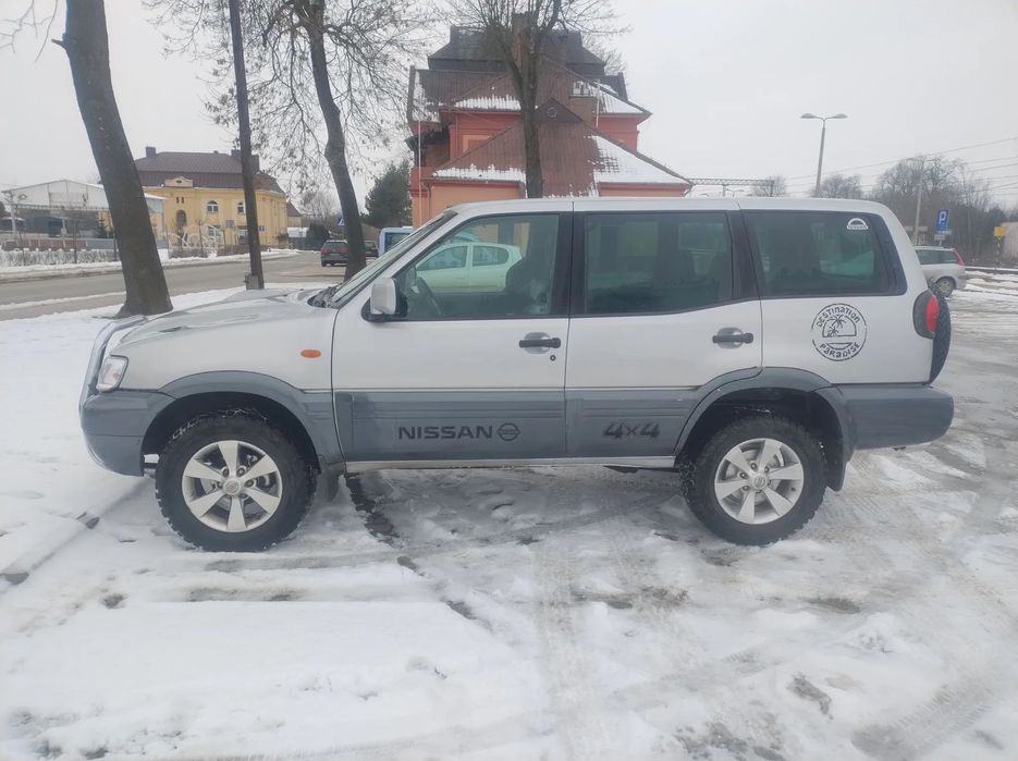 Nissan Terrano Nissan Terrano 3.0d 2004 lift w super stanie