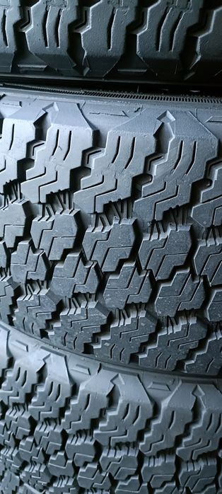 Pneus 275/60/20 Goodyear