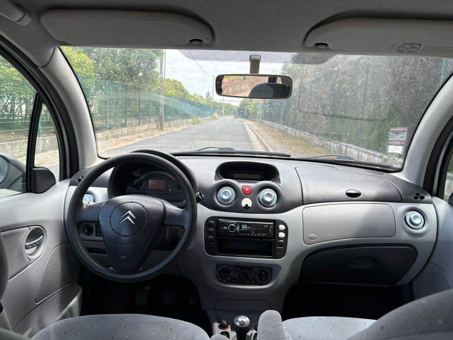 Citroên C3 1.1 Gasolina  Em bom estado Geral