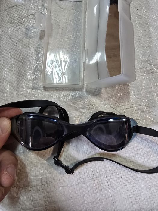 Окуляри для плавання adidas Persistar Comfort Mirrored