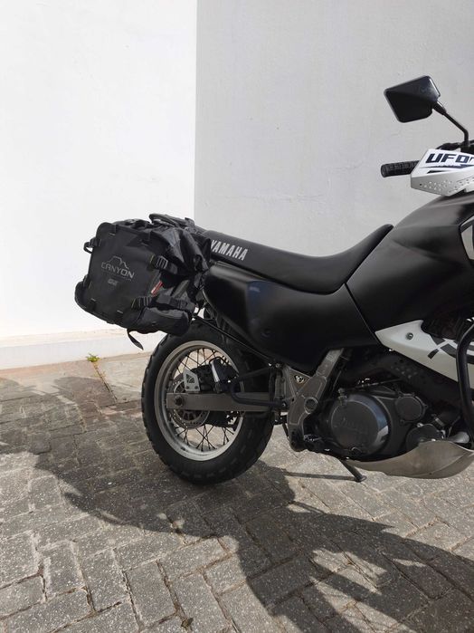 Moto Yamaha XTZ 660