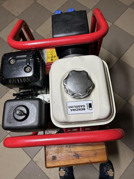 Генератор  honda