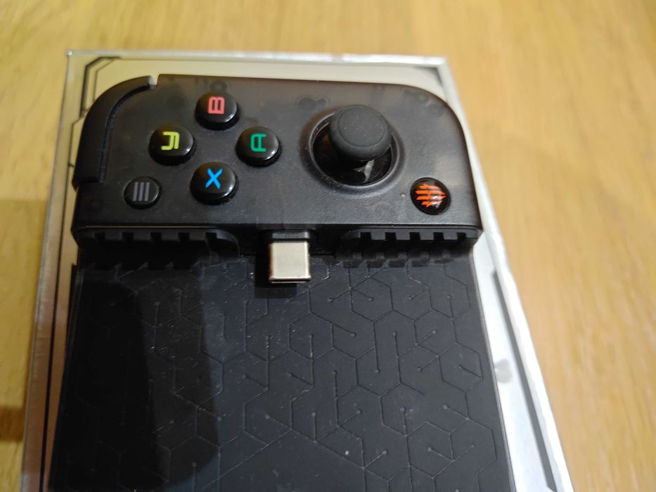 Redmagic shadow blade gamepad handle