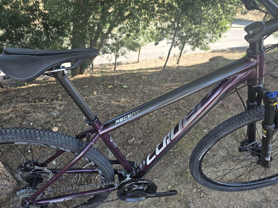 Bicicleta de btt 29 nova travoes hidraulicos barataa