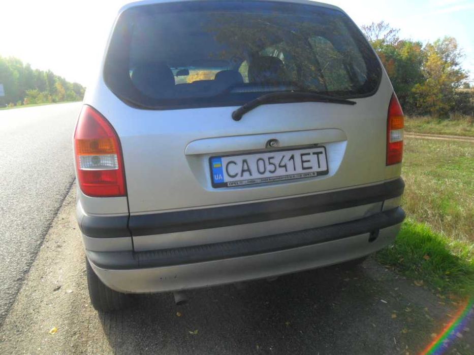 Продам Opel Zafira