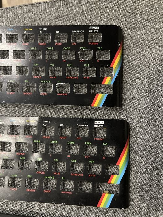 Face plates e teclado do spectrum 48k